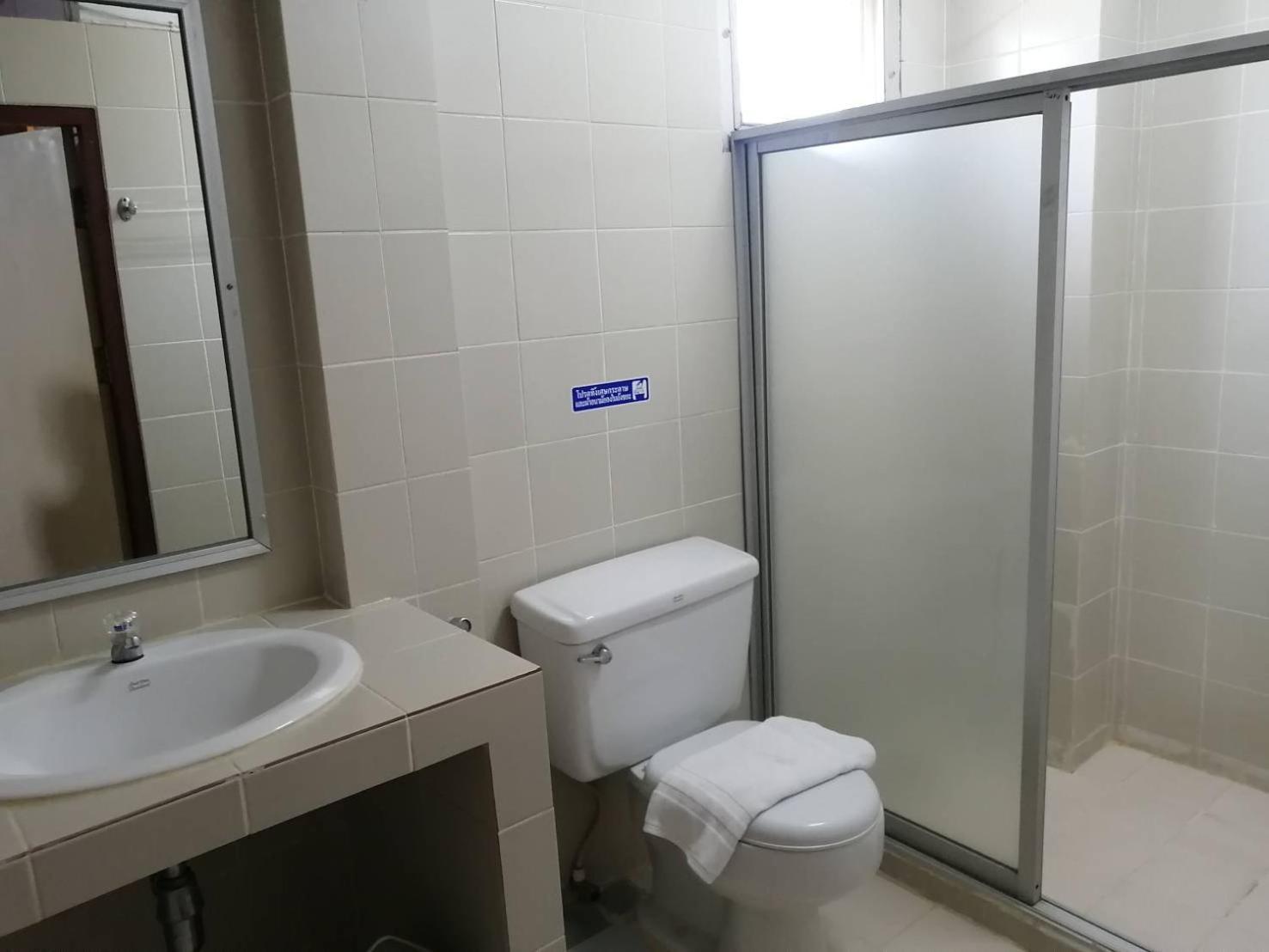 Beachfront Hotel Cha Am Cha-Am Dış mekan fotoğraf